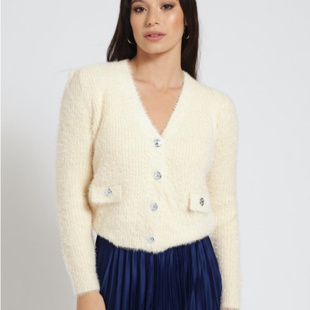 Vigoss Women's Soft Cream Cardigan with Silver Buttons size large